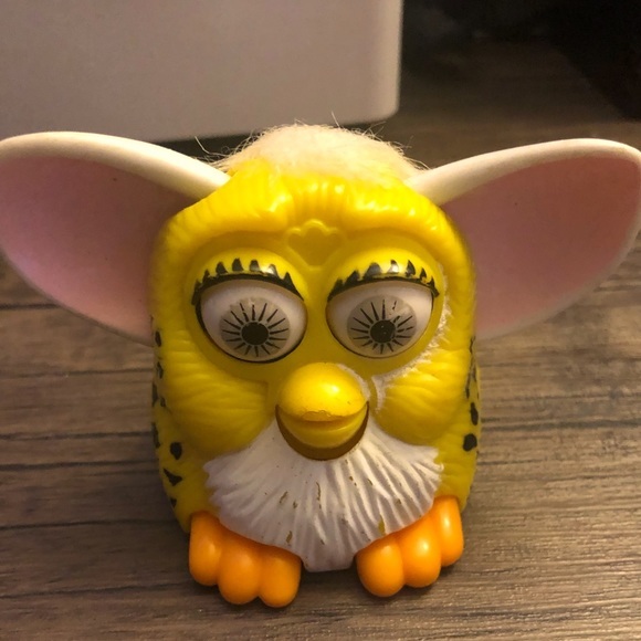 90s Retro Mini Furbys from McDonald’s - Picture 3 of 14